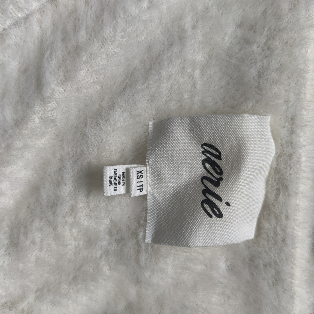 *AERIE* Fuzzy cropped cardigan with buttons on front. - Picture 7 of 8